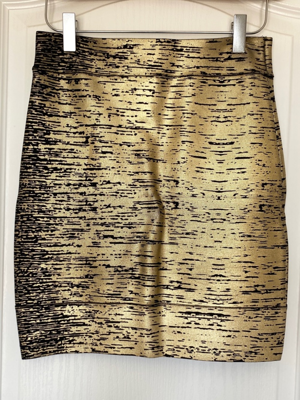 BCBGMaxAzria Women’s Metallic Gold/Black Mini Bandage Skirt - Sleek Party Style